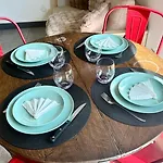 Maison Avec Jardin Appartement Vendat